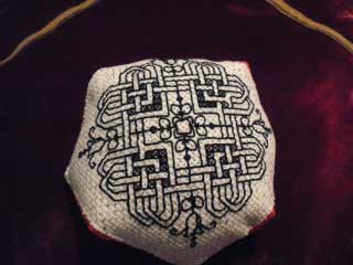 The finished design before adding bead