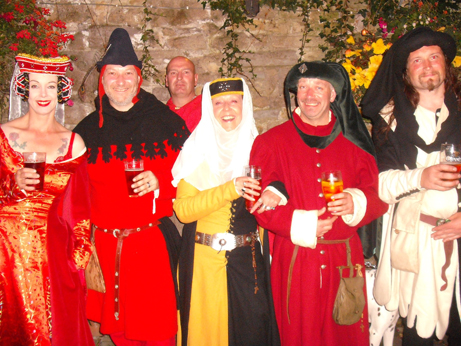 Red being the colour of choice for medieval evening wear!