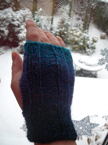 Rib wristwarmers 1