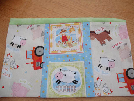 Farm quilt bag