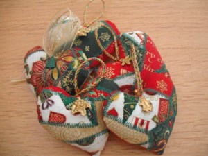 xmas ornies hearts xmas ornies hearts