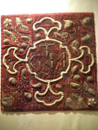 Hardwick - Bess velvet 2