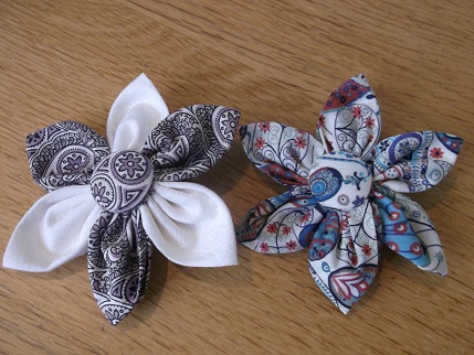 Brooches and beads 3