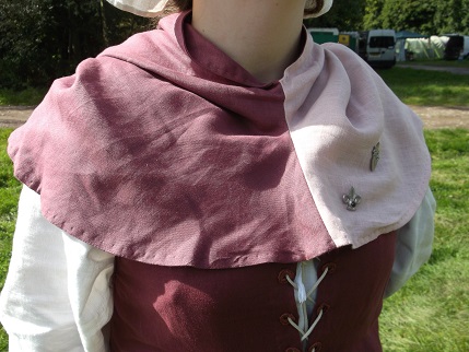 Caldicot E chaperon detail 1