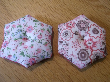 Hexi pincushion 2
