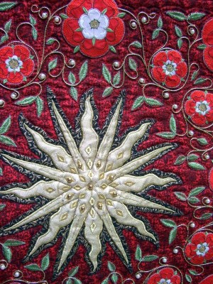 Liz Jones Tudor Rose quilt