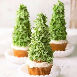 Christmas tree cupcakes