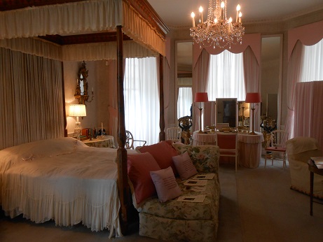 Plas Newdd interior 2