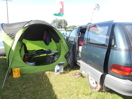 Farmer Phils 1 - tent