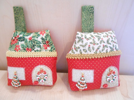 Christmas Cottages 1