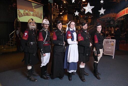 Steampunks in Space 10