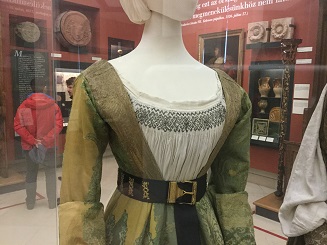 Budapest embroidery 4