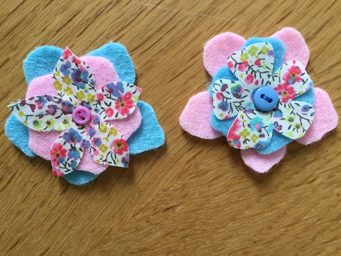 Felt flower blue pink