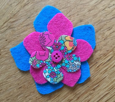 Felt flower pink 2