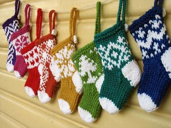 Mini-Knitted-Christmas-Socks-Pattern-550x413