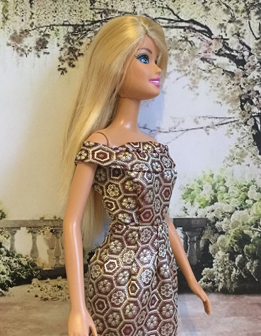 Barbie - hexagon dress 3