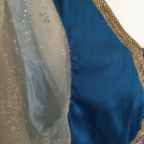 Sarah's dress finished 5