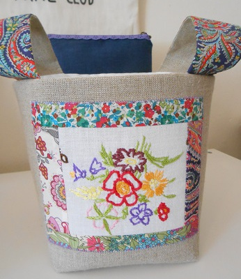 july-bags-and-pouches-12