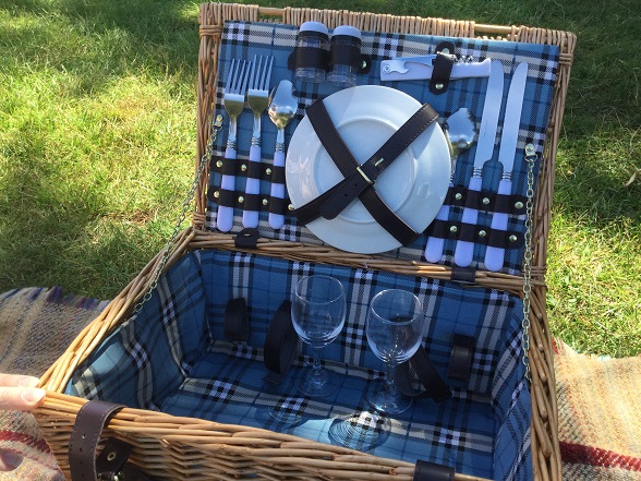 Picnic basket 2